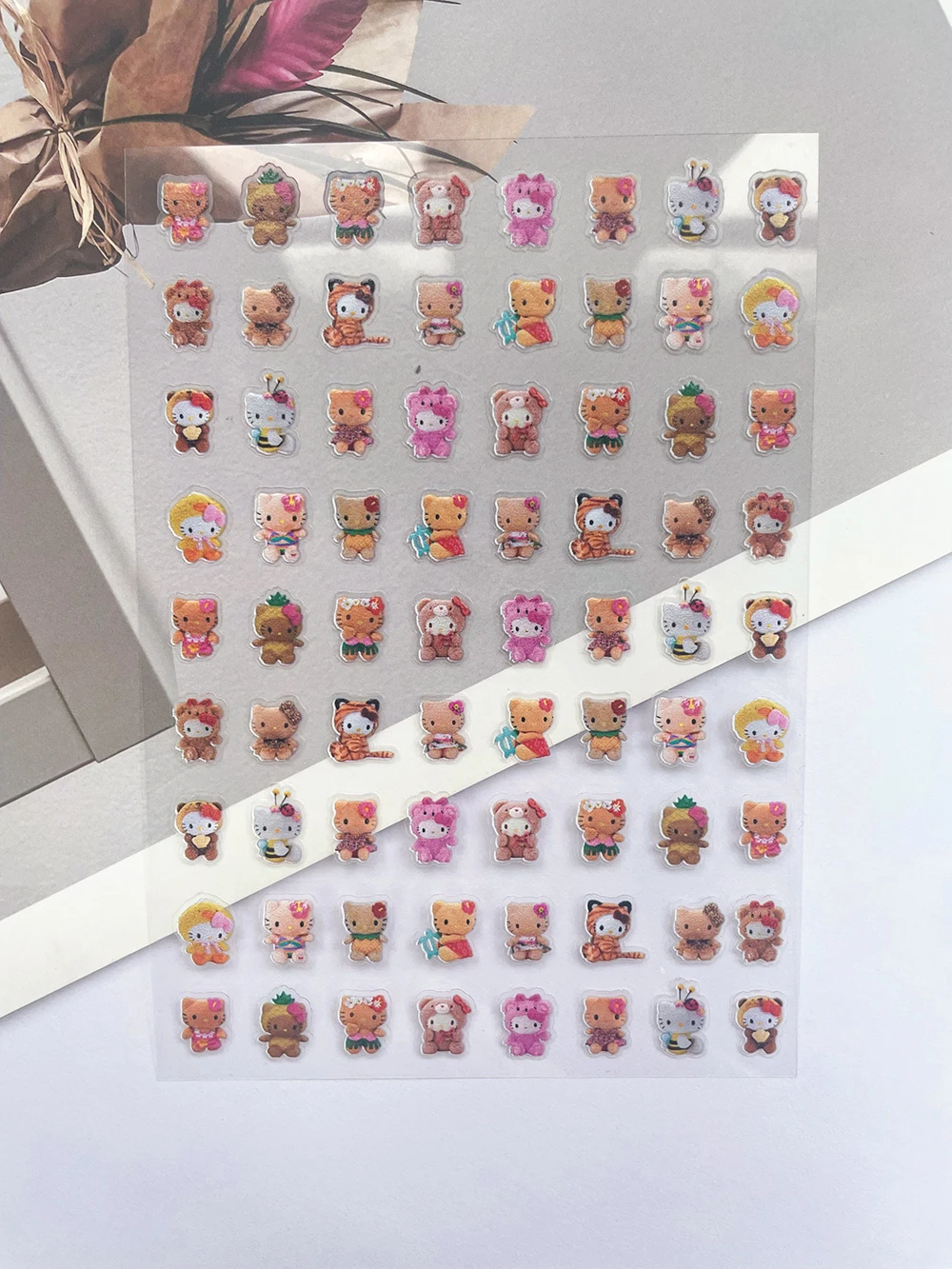 Long Legs Hellokitty Pvc Mini  - Phone Accessories Poster incelemesi ve fiyatı
